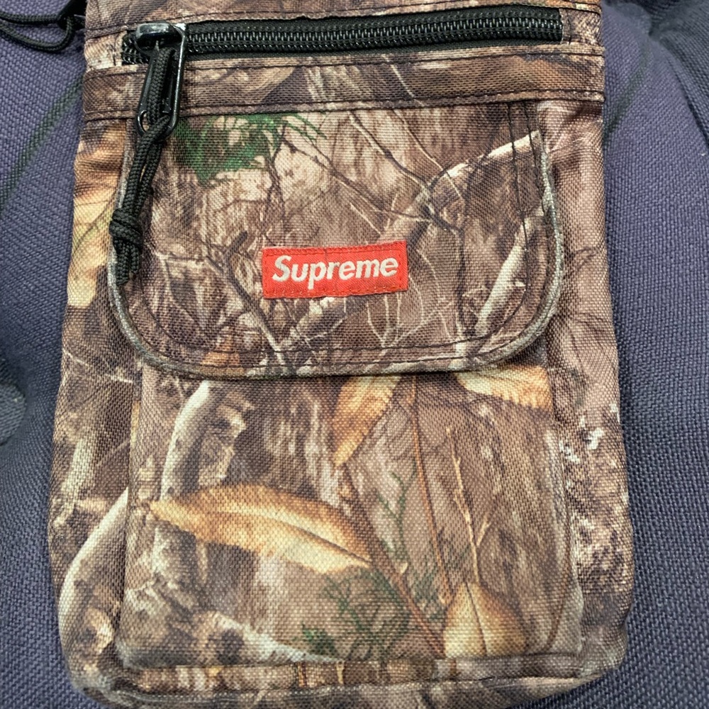 Supreme Cross Body Bag Camo